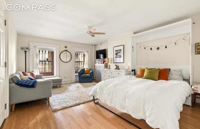 360 Washington Avenue