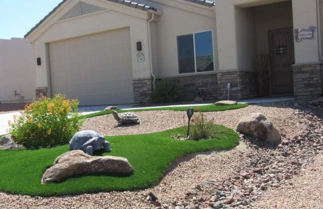 Beautiful Home with 57ft Boat Deep Garage! Can be rented Furnished or Unfurnished