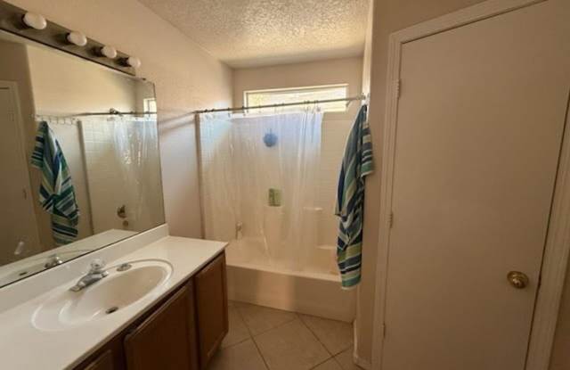 Photo of 4 bed 2 bath in SW ABQ