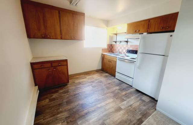 2102 West 1st Avenue