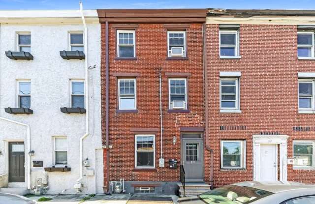 48 W Front Street