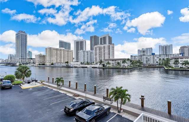 111 Golden Isles Dr