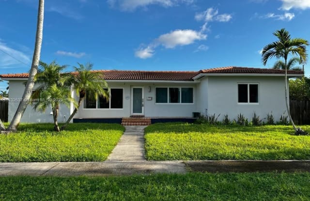 49 NW 108th St - 49 Northwest 108th Street, Miami Shores, FL 33168