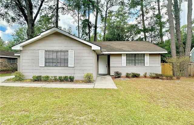 308 ROSEWOOD Street - 308 Rosewood Street, St. Tammany County, LA 70448