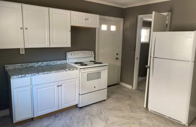 Photo of Single Family Home, Valley View School District, Gas heat, Private off Street Parking