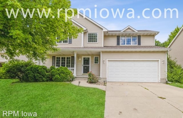 15803 Hawthorn Drive - 15803 Hawthorn Drive, Clive, IA 50325