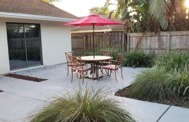 1509 Hawthorne Place