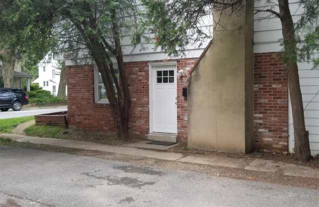 735 Wollaston Avenue