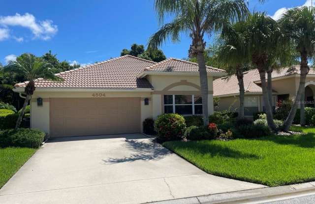 4504 DEER TRAIL BOULEVARD