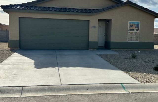 5561 S Glacier Creek Rd - 5561 Glacier Creek Road, Fort Mohave, AZ 86426