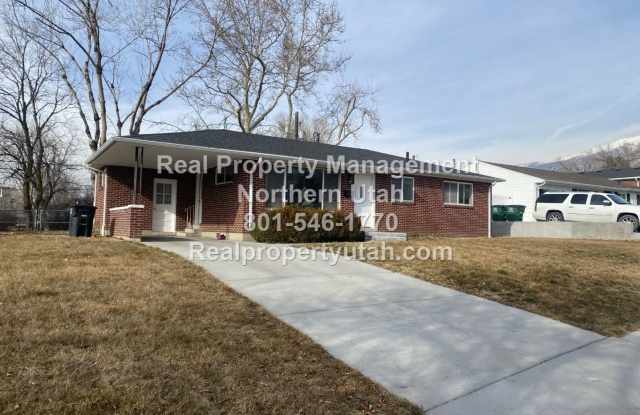 219 E. Crestwood Rd. - 219 East Crestwood Road, Kaysville, UT 84037