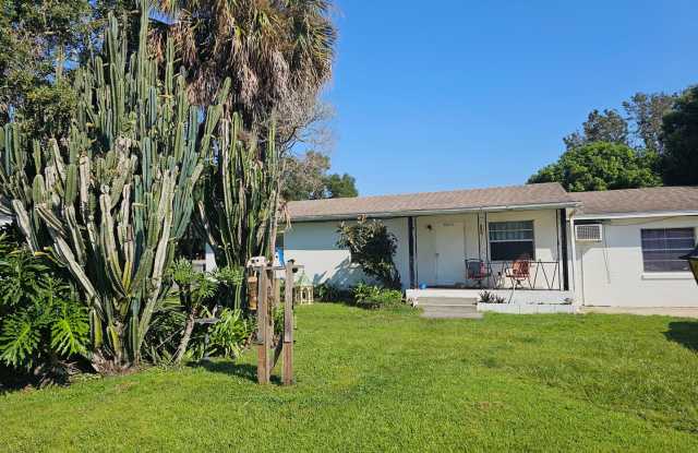 1 Bed 1 Bath Near Downtown, Baldwin Park  Cady Way Trail