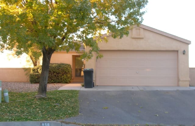 956 Harrison Dr. N.E. - 956 Harrison Drive Northeast, Rio Rancho, NM 87144