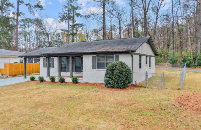 ✨969 Oak Grove Road West Homewood!