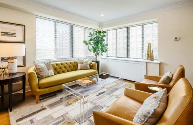 Photo of Regency Plaza