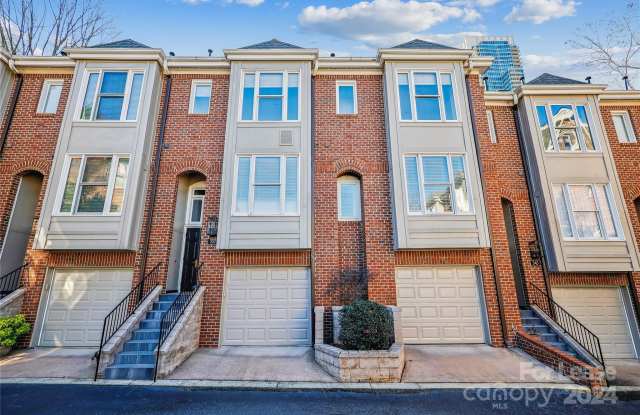 337 W 7th Street - 337 West 7th Street, Charlotte, NC 28202