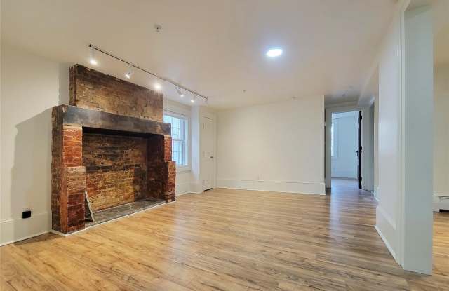 284 Liberty Street unit: B