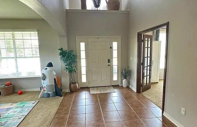 200 Grey Eagle Drive