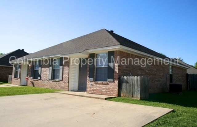 104 Proetz Lane - 104 Proetz Ln, Nash, TX 75569