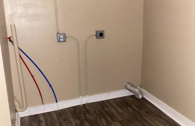 1112 East 18th Street