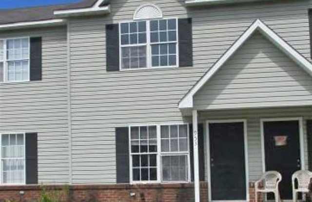 Townhome Minutes to Camp Lejeune