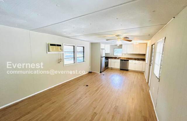 820 Paradise Boulevard