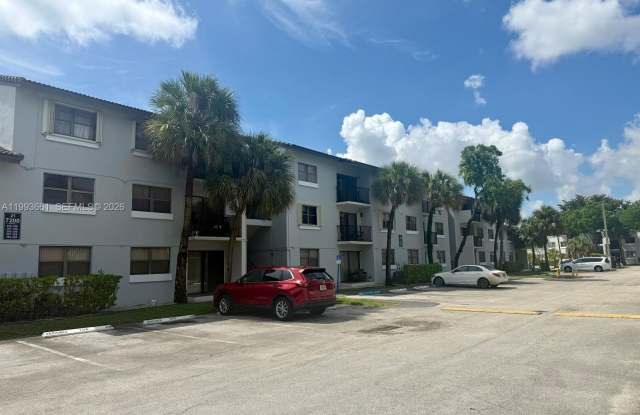 7501 NW 179th St