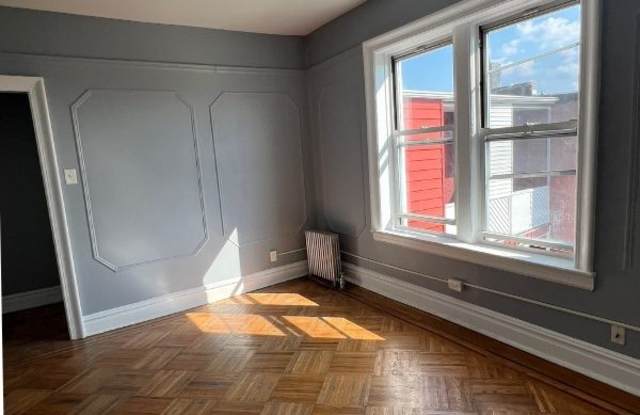 Photo of 729 Avenue A