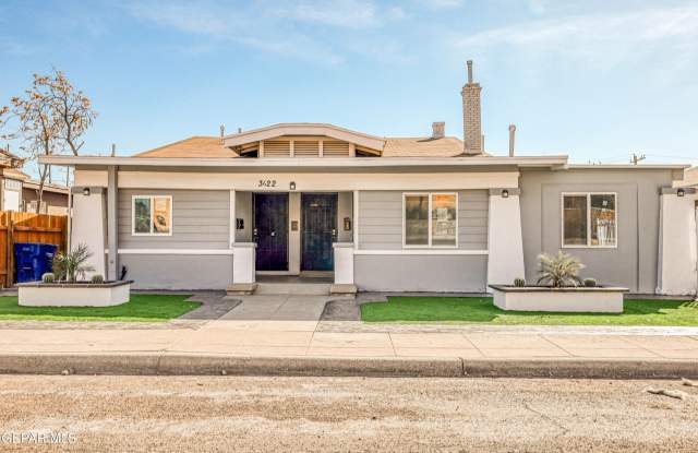 3622 DOUGLAS Avenue