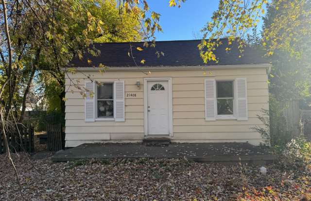 Photo of Perfect ranch in great Farmington hills neighborhood.