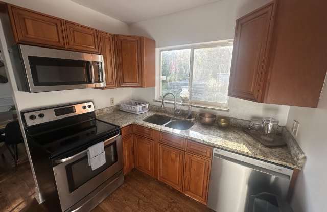 381 South Cobble Court