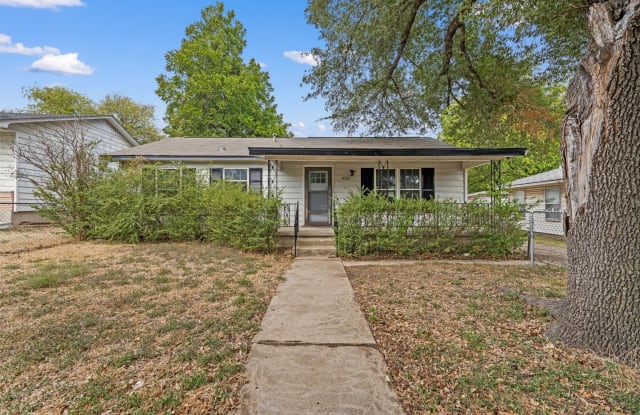 4521 Sanger Avenue - 4521 Sanger Avenue, Waco, TX 76710