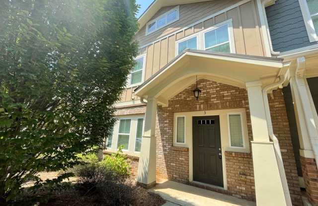 PRE-LEASING FOR AUGUST 6TH, 2026!