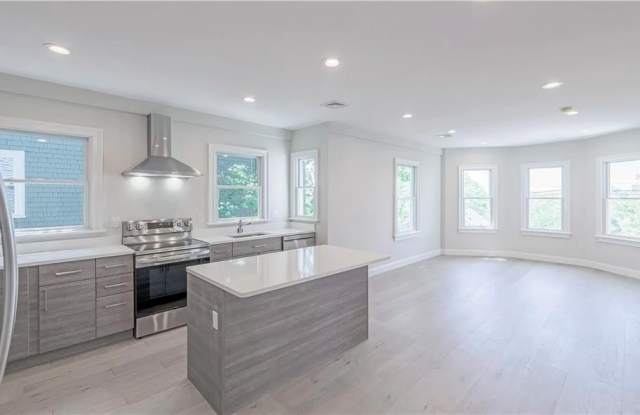 36 Pratt Street unit: 2