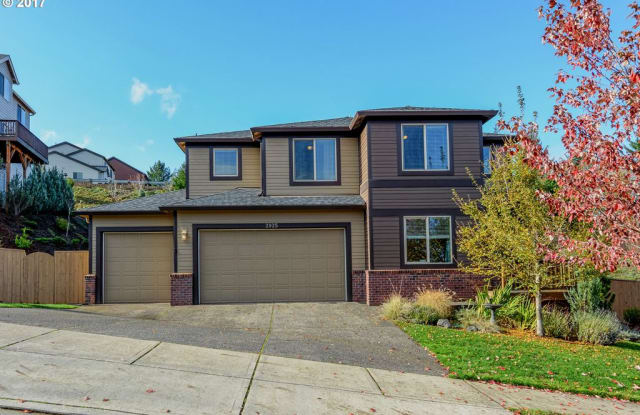 2925 Northwest Hill Street - 2925 Northwest Hill Street, Camas, WA 98607