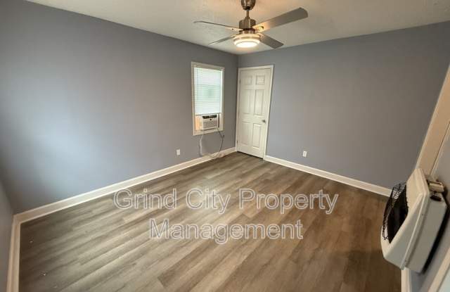 Photo of 3067 Princeton Avenue