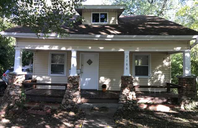 2166 North Kellett Avenue