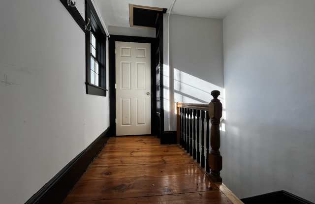 263 Middlesex Street