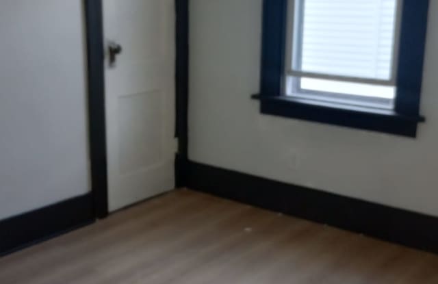 422 West 13th Street