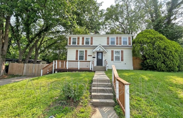 2644 Rockford Ave - 2644 Rockford Avenue, Rock Hill, MO 63144