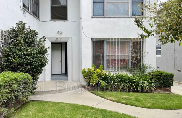 3817 Lockland Dr - 3817 Lockland Drive, Los Angeles, CA 90008