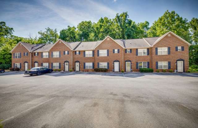 2 br/ 2.5 bath condo in Johnson City TN