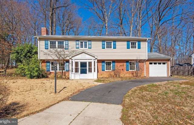 12004 GREEN COURT