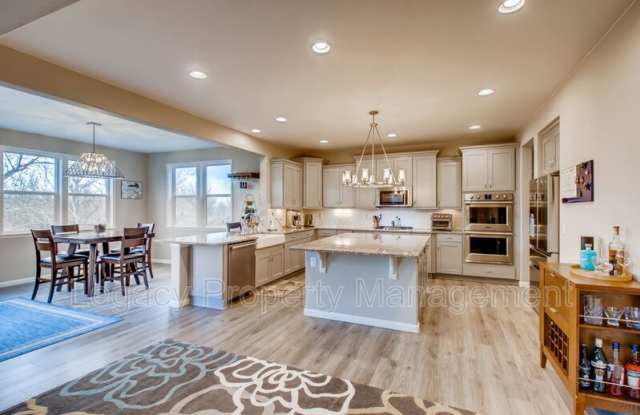 12595 W 8th Place - 12595 West 8th Place, Applewood, CO 80401