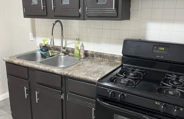 601 E Father Rahm Street unit: A