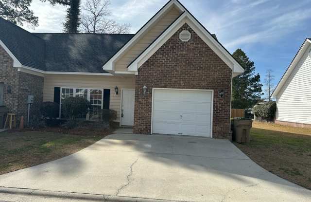 *Available Now* 7 Crossing Drive