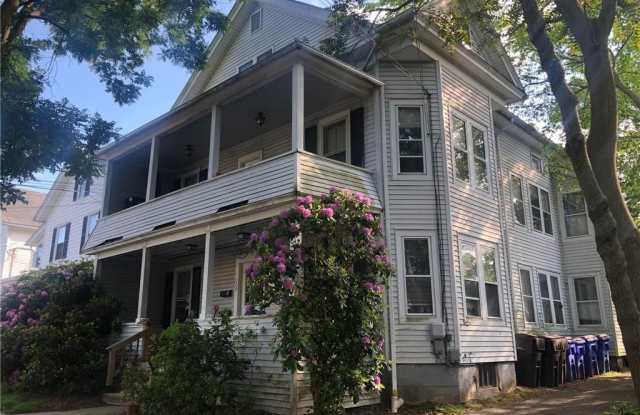 209 Pearl Street