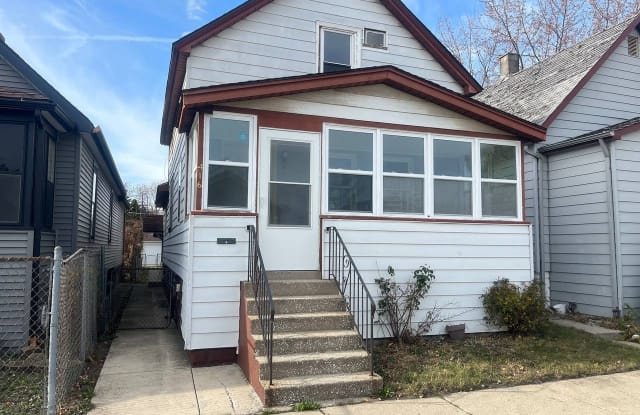 416 Price Avenue