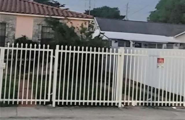 Photo of 2245 NW 3rd St