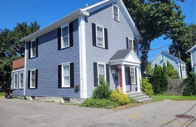 6 Gladding Court